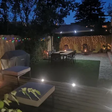 Vakantiehuis Maison F4 Avec Jardin Et Parking